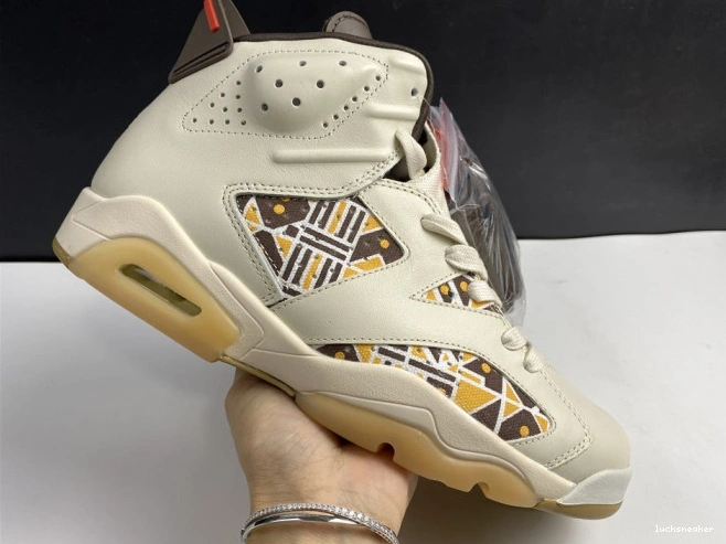 Rep LUCY CZ4152-100 6 Retro Brown Sail Jordan AIR (2020) Quai54 0807